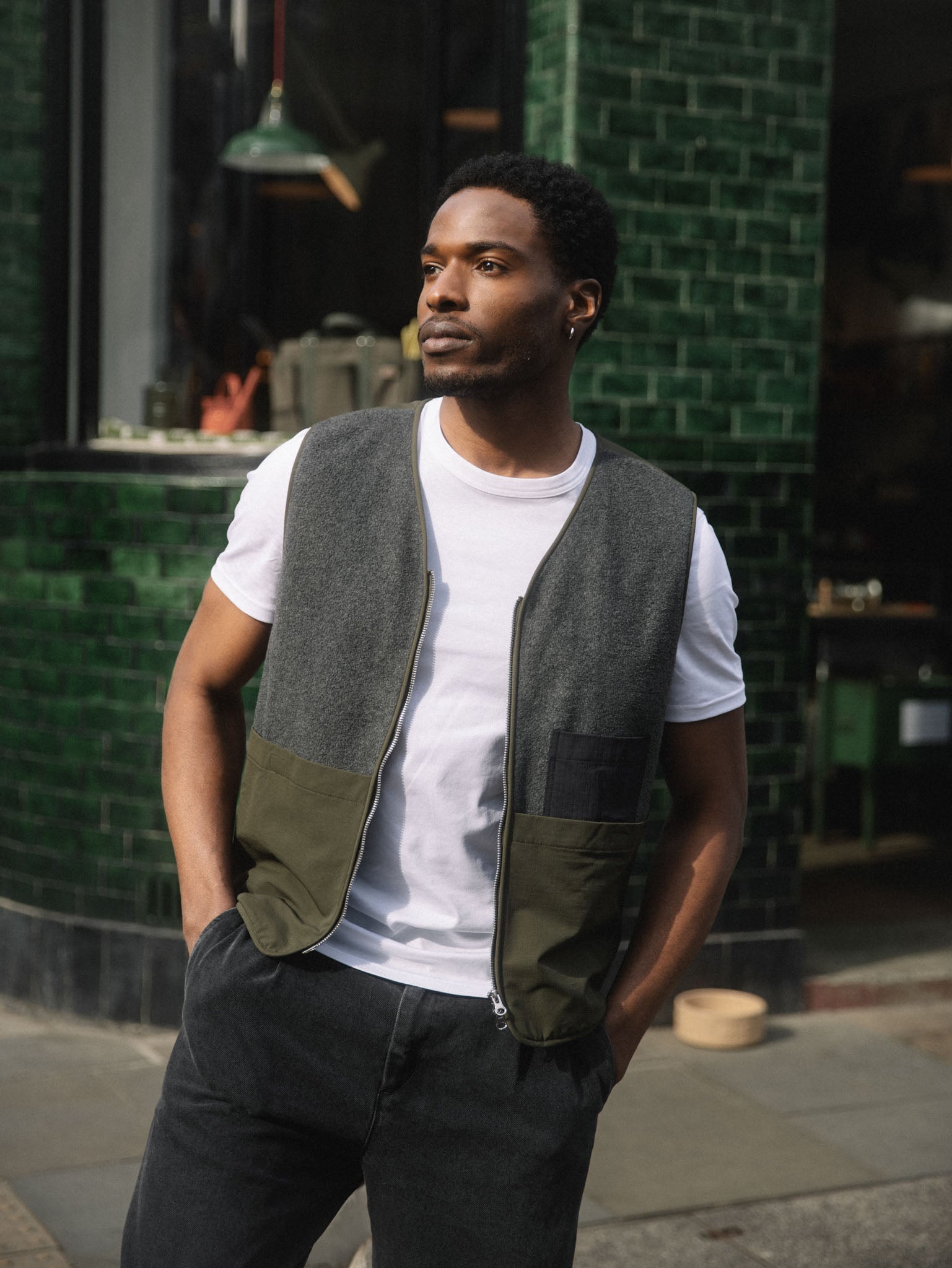 Modelshot / Dark Grey Melange / Detail